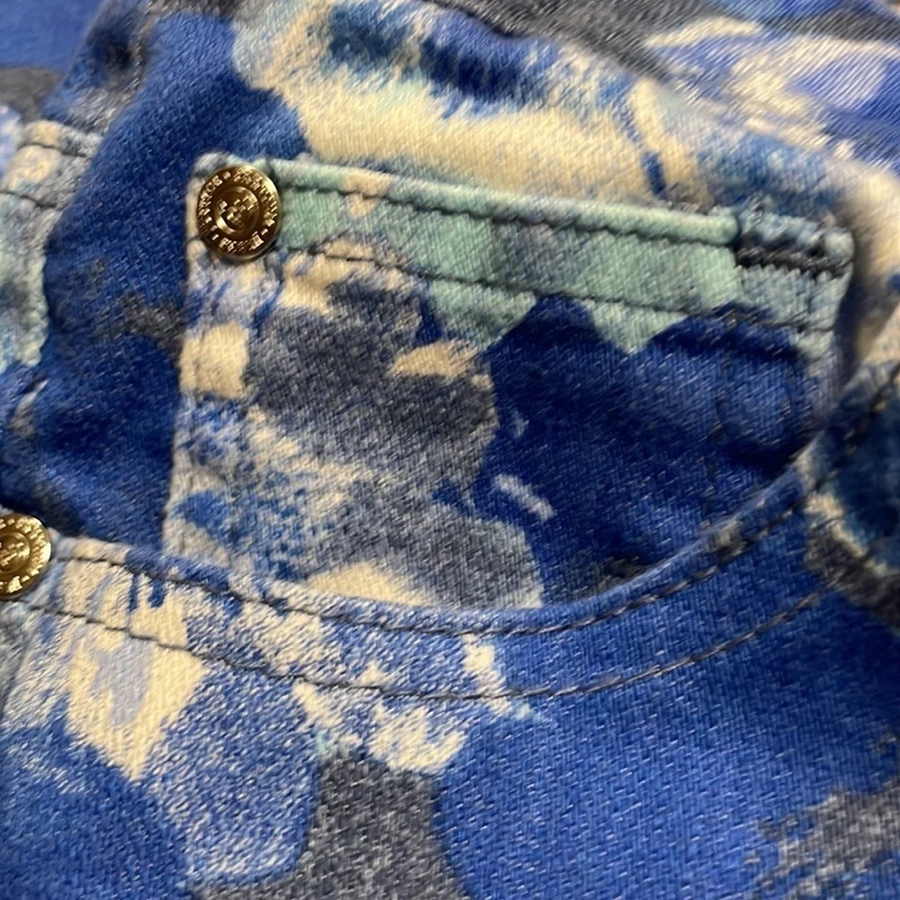 Justice Premium Jeans Straight Leg Simply Low 14R, Blue Floral